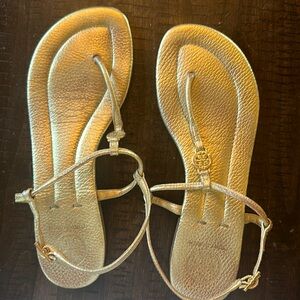 Tory Burch Gold thong sandal, size 8